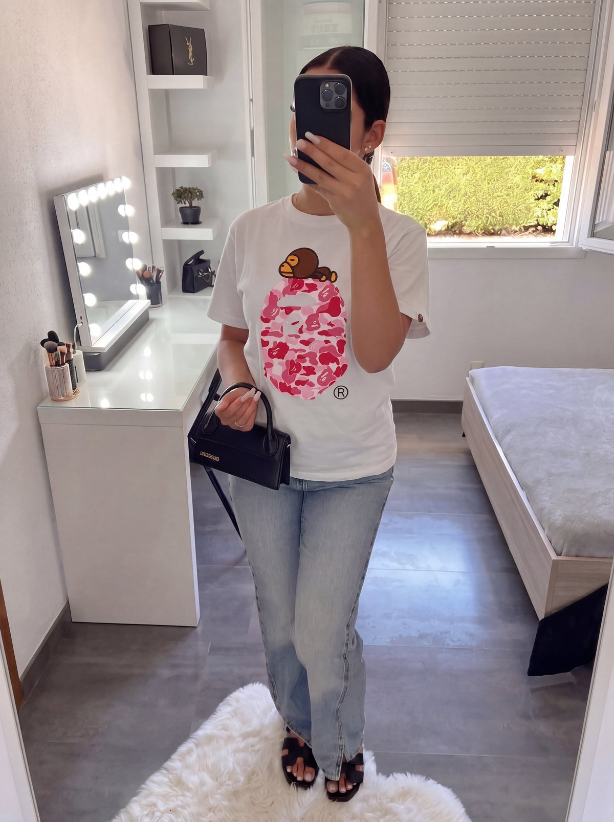 T-shirt singe endormi