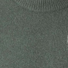 TRICOT DÉTAIL POITRINE