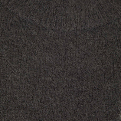 TRICOT DÉTAIL POITRINE