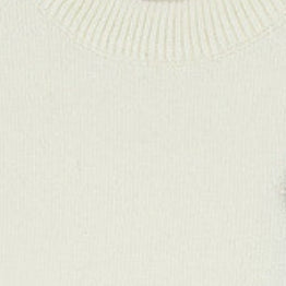 TRICOT DÉTAIL POITRINE