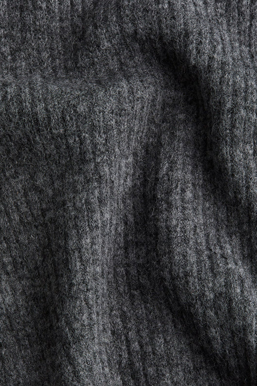 Pull épaules dénudées