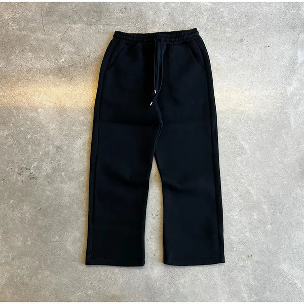 Ensemble minimaliste – sweat à capuche et jogging